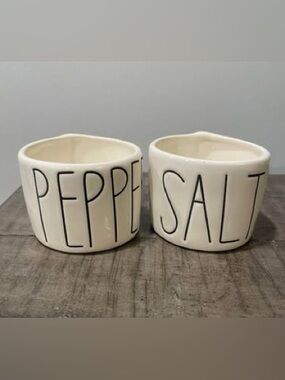 Rae Dunn Salt & Pepper Cellars. Original 2017 Tall Black Lettering. SO cute!!!